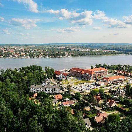 Radisson Blu Resort & Conference Center, Ostroda Mazury Bagian luar foto Aerial view