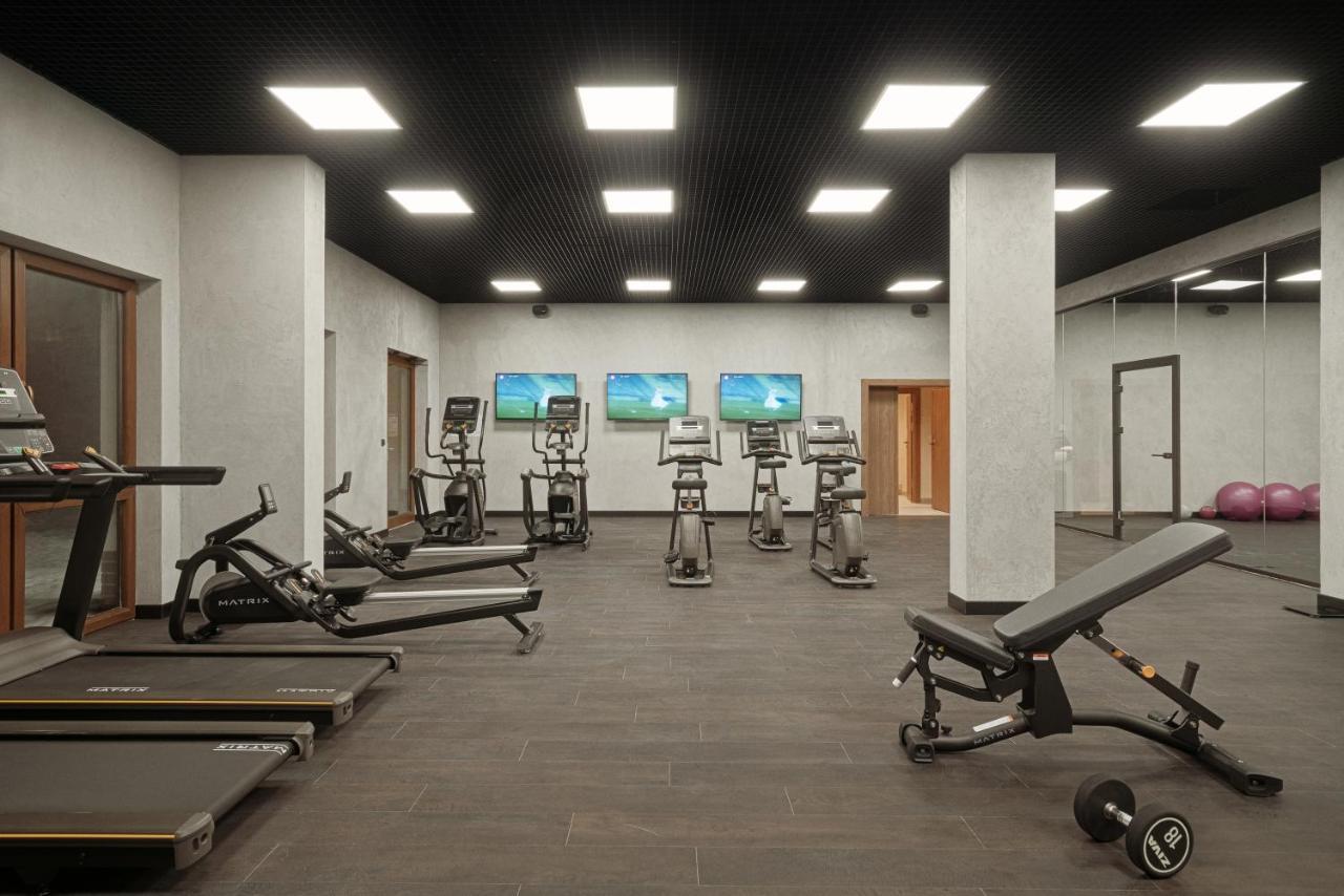 Radisson Blu Resort & Conference Center, Ostroda Mazury Bagian luar foto A gym in a hotel