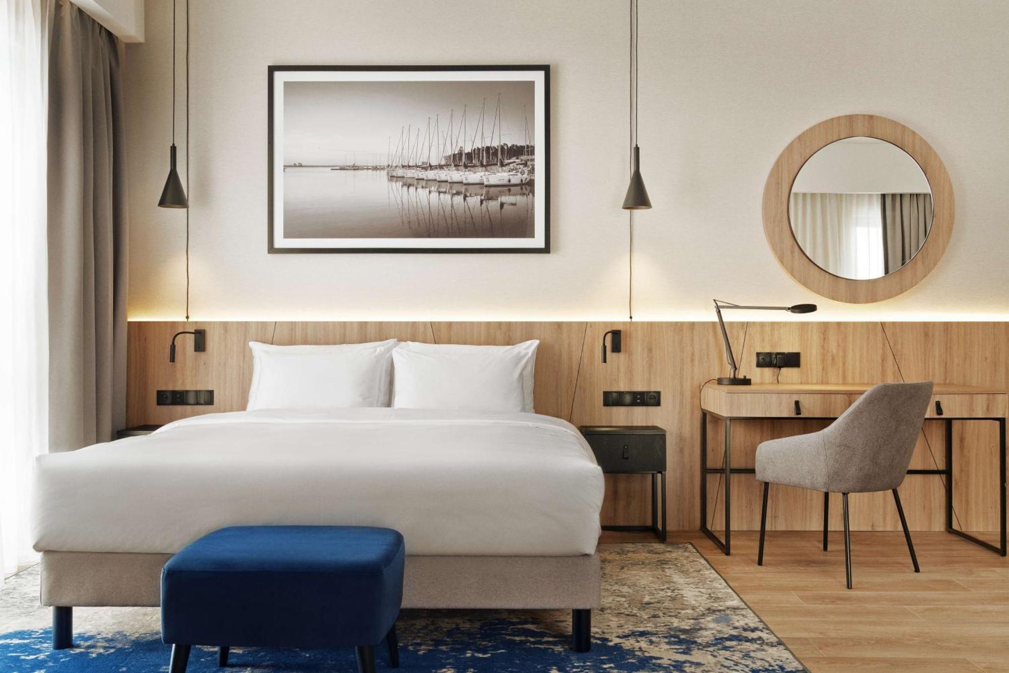 Radisson Blu Resort & Conference Center, Ostroda Mazury Bagian luar foto Deluxe room